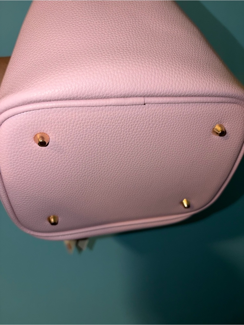 Valentino Orlandi Pale Pink Bucket Bag with Gold Padlock NWT - Picture 5 of 5